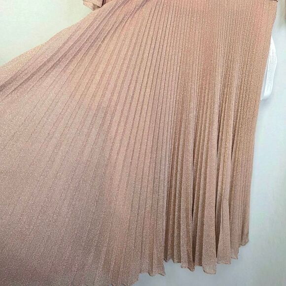 Mac Duggal Pleated Metallic Rose Gold Gown 14, NWT - Picture 4 of 12